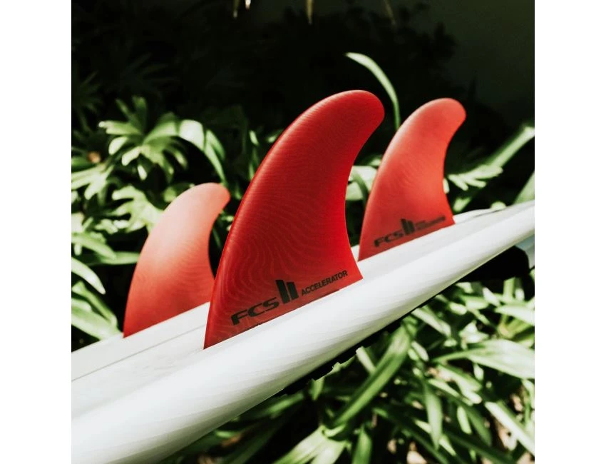 FCS II Accelerator Neo Glass Red Eco Blend Thruster - Large – Image 8