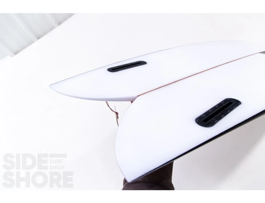 Fish - Spray Black - 5'11 X 21 3/8" X 2 11/16" - Twin - Futures – Image 19