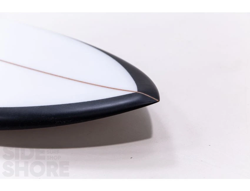 Fish - Spray Black - 5'8 X 21" X 2 1/2" - Twin - Futures – Image 5